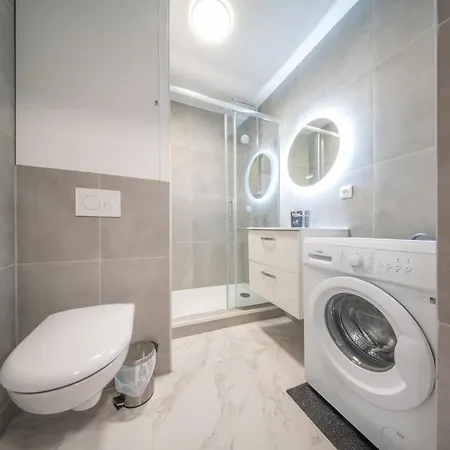Saint Fiacre 1er Etage 3 Pers Proche Gare * Mulhouse